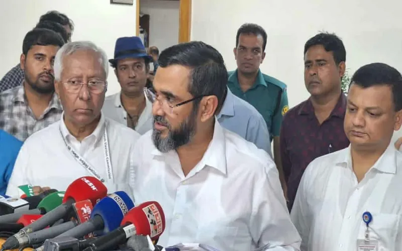 আওয়ামী লীগ নির্বাচনে অংশ নিতে পারবে না, স্পষ্ট করলো ইসি