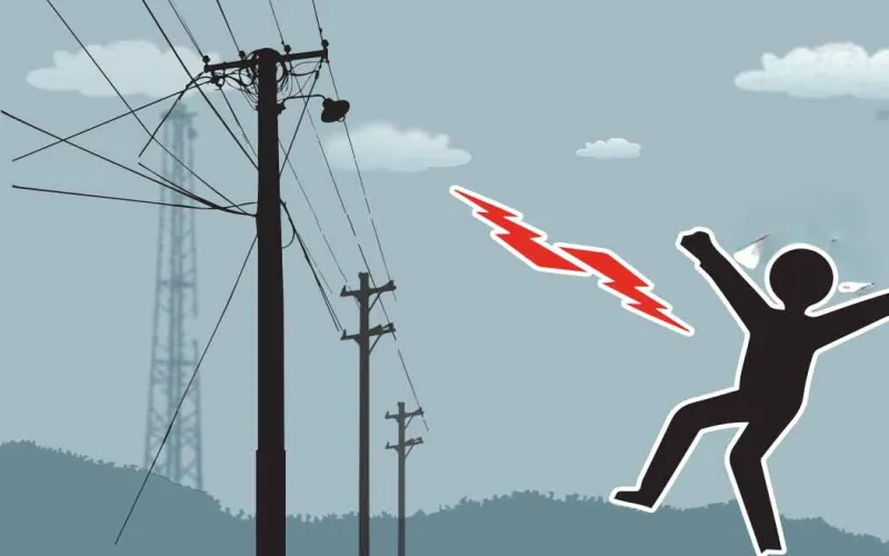 বৃষ্টির পানিতে বিদ্যুৎস্পৃষ্ট হয়ে যুবকের মৃত্যু