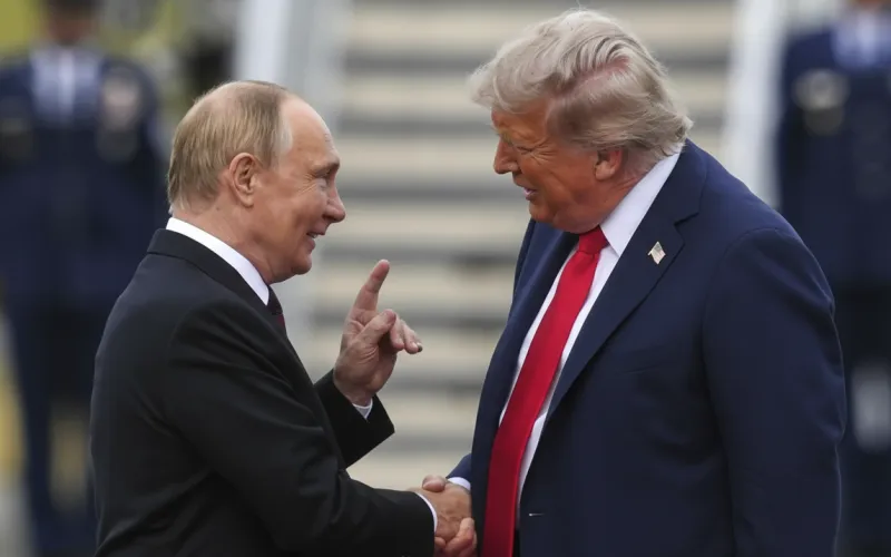 রাশিয়াকে ‘কাগজের বাঘ’ বলায় ট্রাম্পকে পাল্টা জবাব মস্কোর