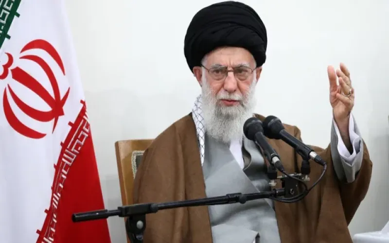 যুক্তরাষ্ট্রের সঙ্গে চুক্তি সম্ভব নয়: খামেনি