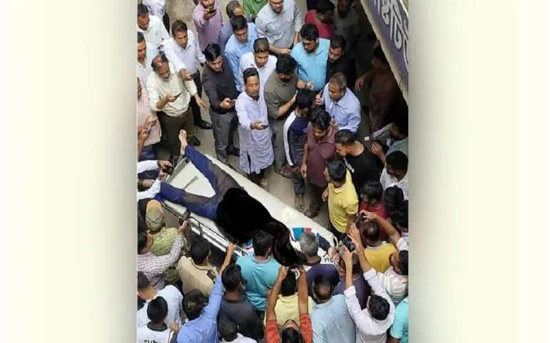 পুরান ঢাকায় গুলিতে নিহত ব্যক্তি শীর্ষ সন্ত্রাসী, বেরিয়ে এলো চাঞ্চল্যকর তথ্য