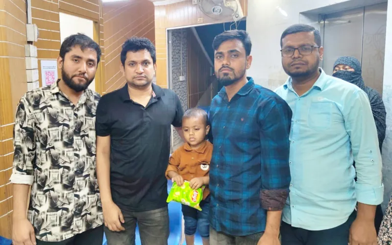 ব্রাহ্মণবাড়িয়ায় হারিয়ে যাওয়া শিশু আব্দুল্লাহ অবশেষে ফিরল পরিবারের কাছে