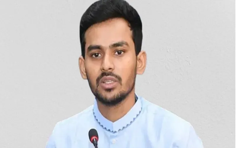 জনরায়কে বৃদ্ধাঙ্গুলি দেখিয়ে নতুন সংসদের যাত্রা শুরু হয়েছে: আসিফ মাহমুদ