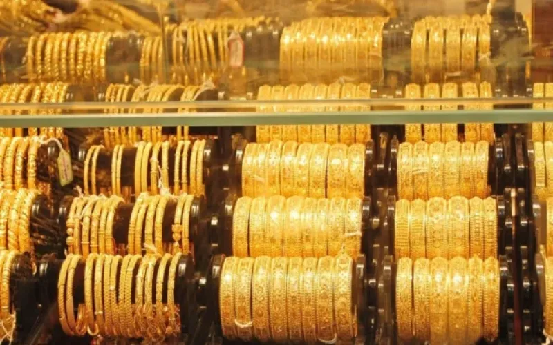 দেশে স্বর্ণের দামে বড় পতন