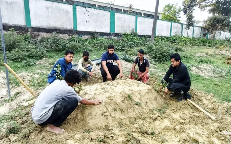 পরিবারের কেউ নিল না মুন্নাফের মরদেহ, বে-ওয়ারিশ হিসেবে দাফন