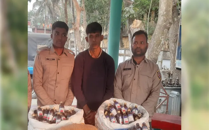 মহেশপুরে ৫০.৭ লিটার কোডিন সিরাপ ও ৮ কেজি গাঁজা উদ্ধার, গ্রেফতার ১