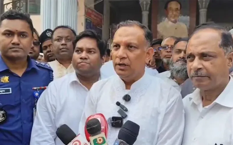 বাজার স্থিতিশীল রাখতে টিসিবি পণ্যের পর্যাপ্ত মজুত রয়েছে : বাণিজ্য প্রতিমন্ত্রী