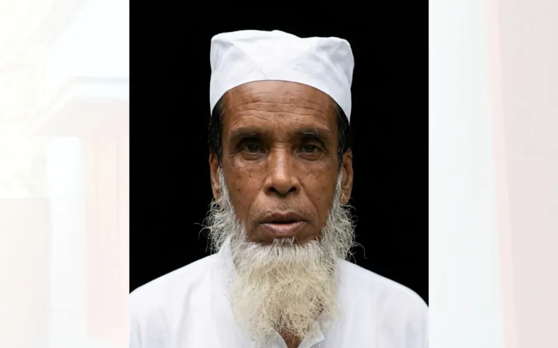 লালমাইয়ে তারাবি পড়তে গিয়ে বাস চাপায় কৃষকের মৃত্যু