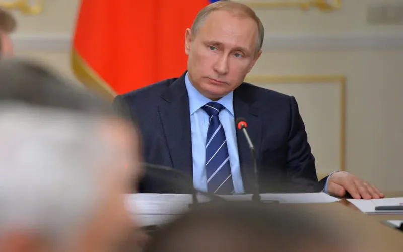 খামেনির ‘নিষ্ঠুর হত্যাকাণ্ডে’ সমবেদনা জানিয়ে যা বললেন পুতিন