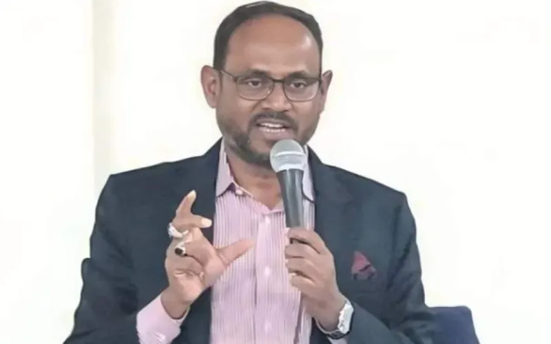 জাতীয় চিড়িয়াখানাকে আন্তর্জাতিকমানে উন্নীত করতে কাজ চলছে : প্রাণিসম্পদ প্রতিমন্ত্রী