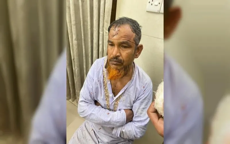 রাজবাড়ীর পাংশায় পূর্ব শত্রুতার জেরে তিনজনকে কুপিয়ে জখম